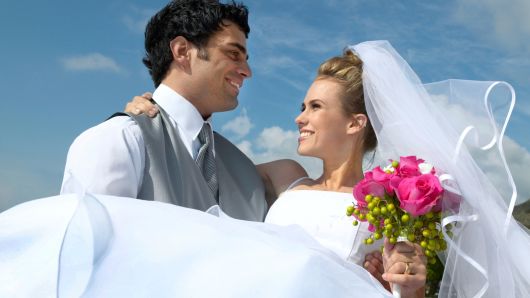 Recently married? Here’s what to do to get ready for next year's tax return.